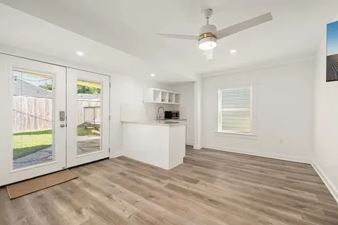 5508 Truett Street Houston TX 77023