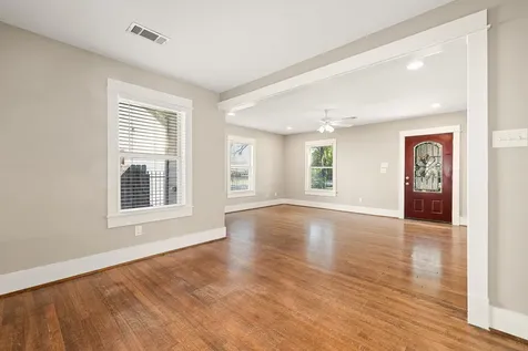 5508 Truett Street Houston TX 77023