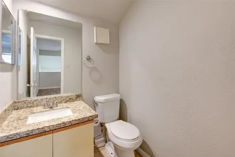16800 Sugar Pine Drive G59 Houston TX 77090