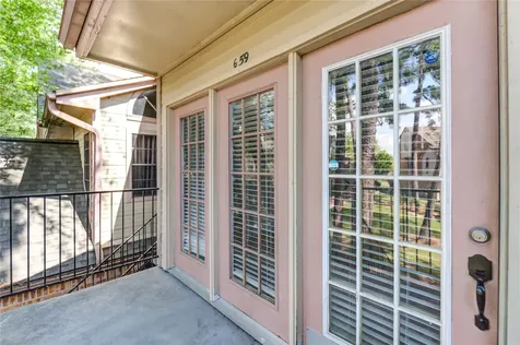 16800 Sugar Pine Drive G59 Houston TX 77090