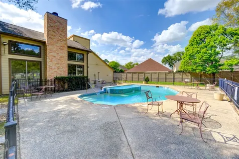 16800 Sugar Pine Drive G59 Houston TX 77090
