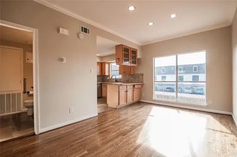 4749 Nasa Parkway 57 Pasadena TX 77586