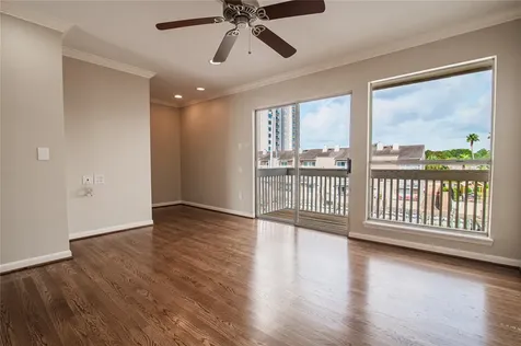 4749 Nasa Parkway 57 Pasadena TX 77586