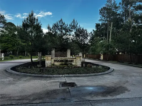 11124 Sunset Avenue Magnolia TX 77354