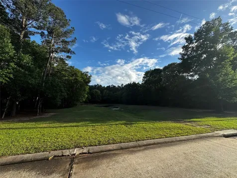 11124 Sunset Avenue Magnolia TX 77354