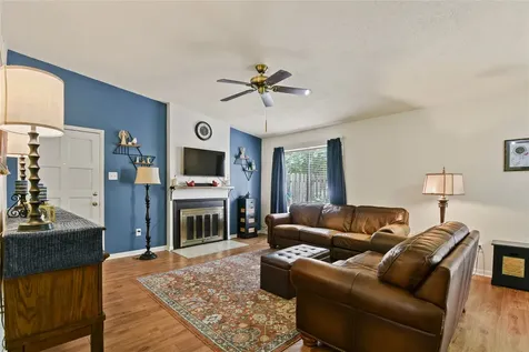 546 Georgetown Street 4 Beaumont TX 77707