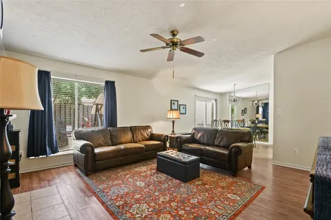 546 Georgetown Street 4 Beaumont TX 77707