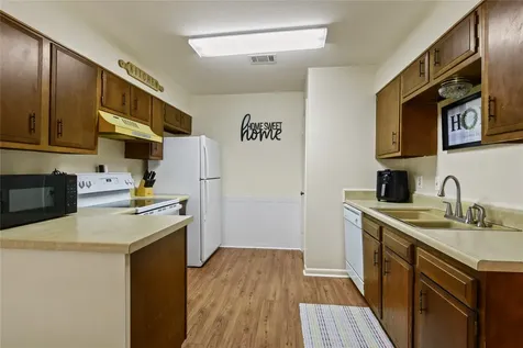 546 Georgetown Street 4 Beaumont TX 77707