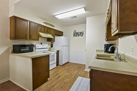 546 Georgetown Street 4 Beaumont TX 77707