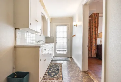 1209 Sealy Street Galveston TX 77550