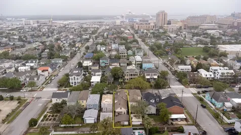1209 Sealy Street Galveston TX 77550