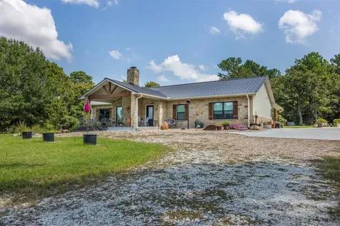 14706 Highway 90 N Bedias TX 77831