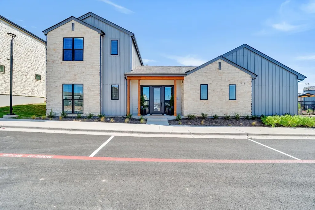 1601-408 Mustang Drive Marble Falls TX 78654