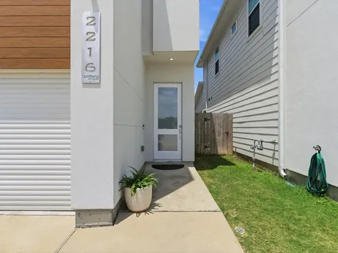 2216 Cortijo Place Houston TX 77091