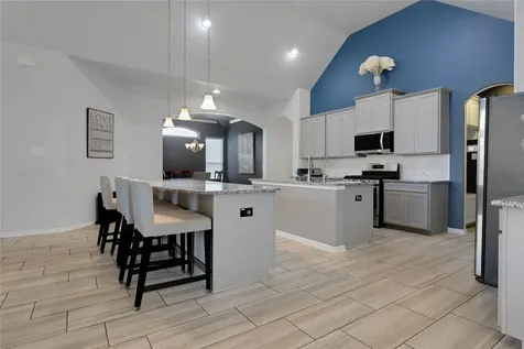 2006 Post Oak Court Pearland TX 77581
