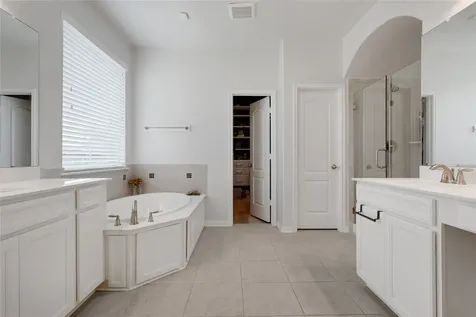 2006 Post Oak Court Pearland TX 77581
