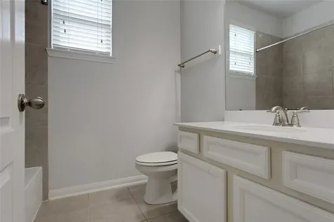 2006 Post Oak Court Pearland TX 77581