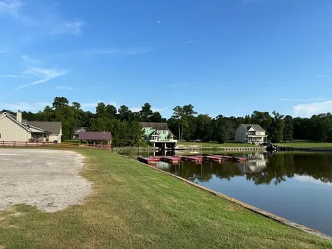 24 Silver Lakes Drive Huntsville TX 77340