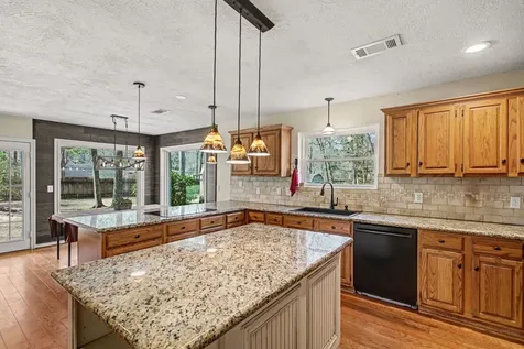 22911 Wren Lane Tomball TX 77377