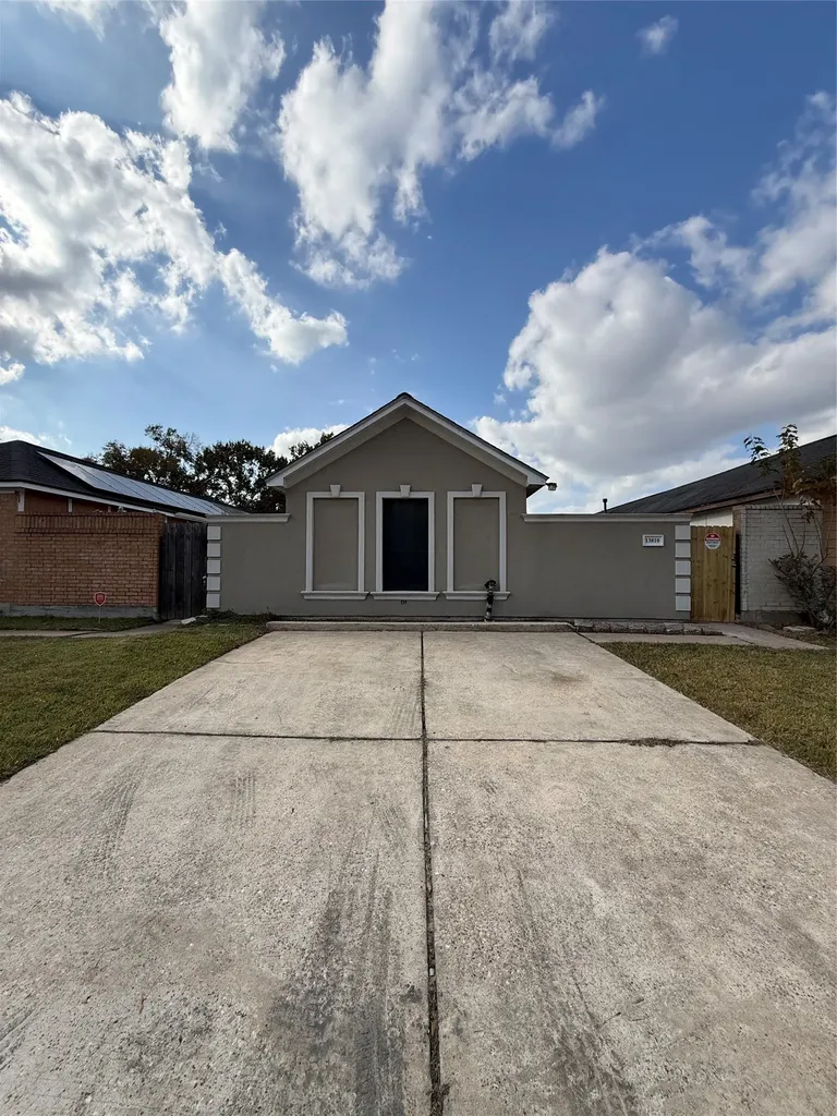 13810 Northlake Drive Houston TX 77049