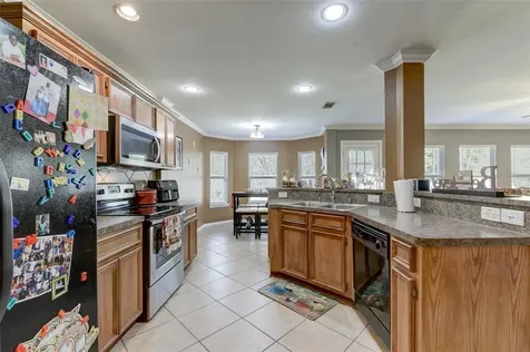16606 Hodgefield Lane Houston TX 77090