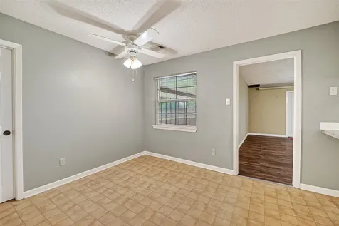 210 Woodhaven Street Highlands TX 77562