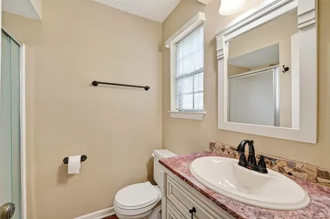 210 Woodhaven Street Highlands TX 77562