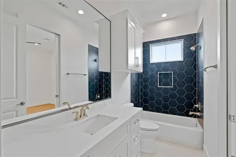 1604 Sedola Lane Houston TX 77055