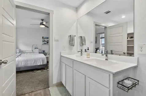 12812 Tokenhouse Lane Houston TX 77047