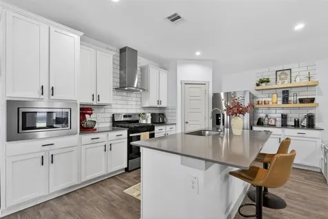 12812 Tokenhouse Lane Houston TX 77047