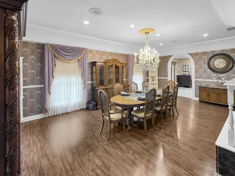 1800 S Magnolia Street Woodville TX 75979
