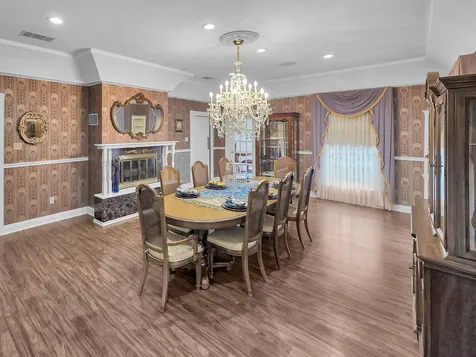 1800 S Magnolia Street Woodville TX 75979
