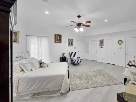 1800 S Magnolia Street Woodville TX 75979