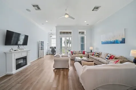 1830 Seaside Drive Galveston TX 77550