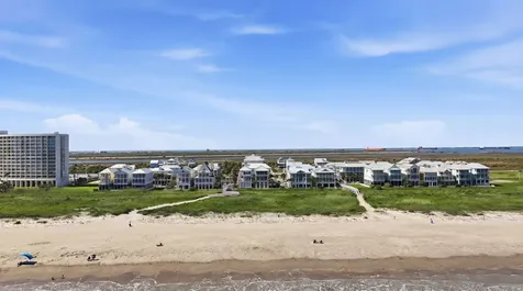 1830 Seaside Drive Galveston TX 77550