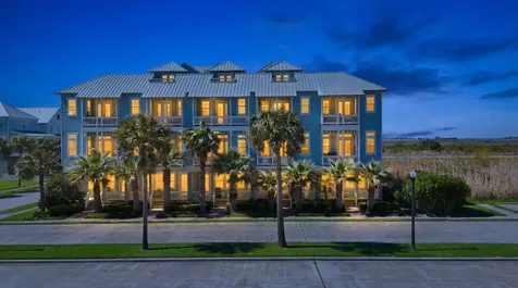 1830 Seaside Drive Galveston TX 77550