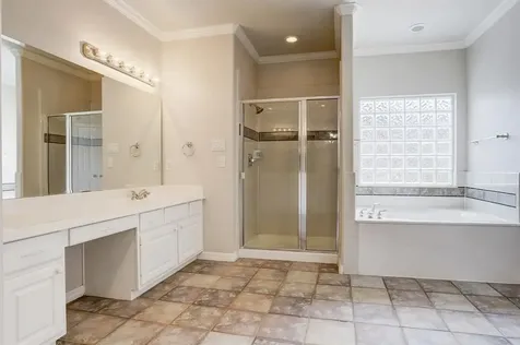 2822 Briarhurst Park Houston TX 77057