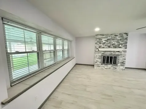 710 Voyager Drive Houston TX 77062