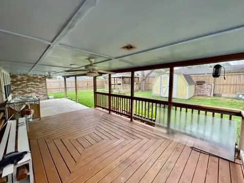 710 Voyager Drive Houston TX 77062