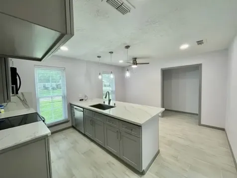 710 Voyager Drive Houston TX 77062