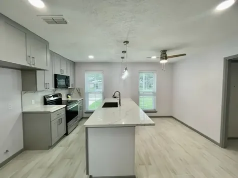 710 Voyager Drive Houston TX 77062
