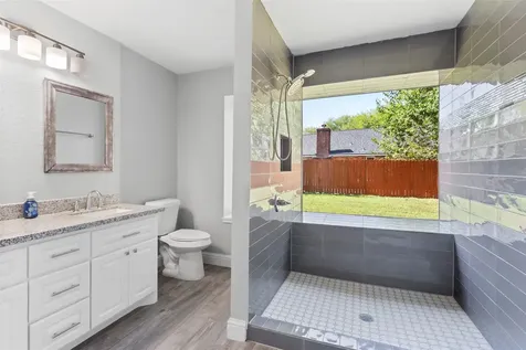 11710 Seawood Drive Houston TX 77089
