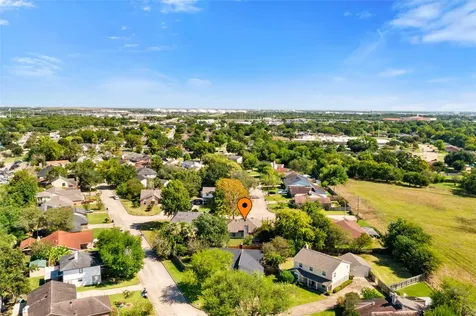 11710 Seawood Drive Houston TX 77089