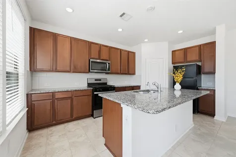 2019 Damasi Lane Fresno TX 77545