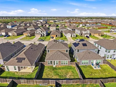 2019 Damasi Lane Fresno TX 77545