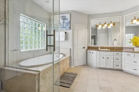 5413 Evergreen Street Bellaire TX 77401