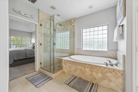 5413 Evergreen Street Bellaire TX 77401