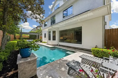 5413 Evergreen Street Bellaire TX 77401