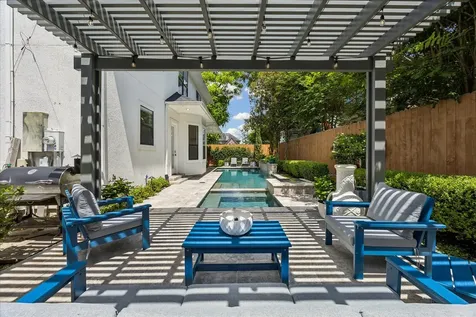 5413 Evergreen Street Bellaire TX 77401