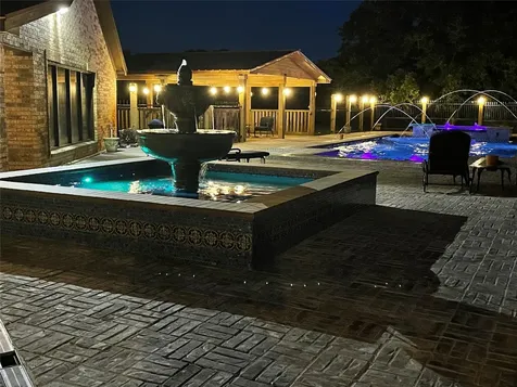1226 County Road 45 Angleton TX 77515